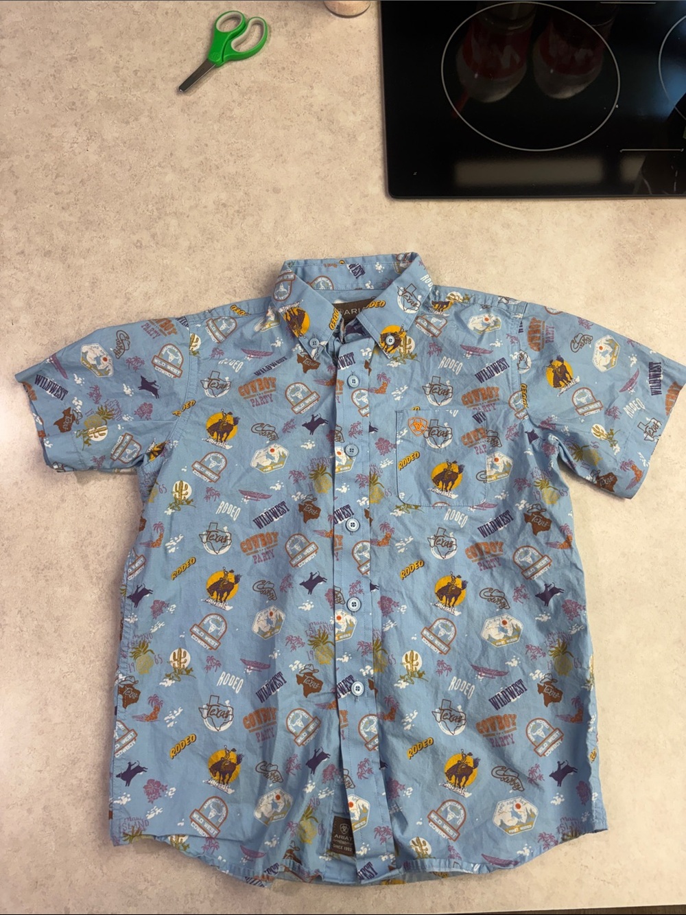 Ariat short sleeve button up shirt